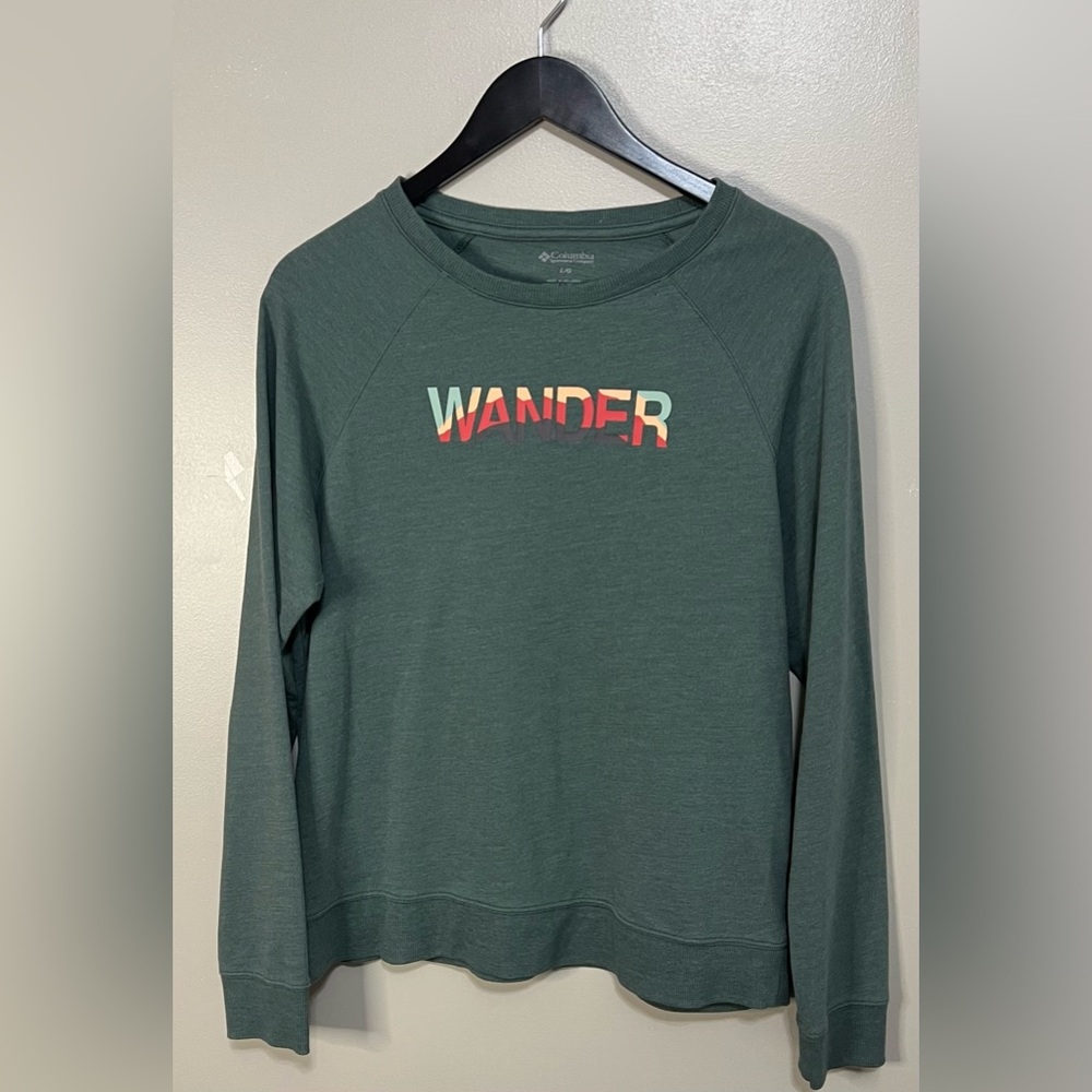 Columbia “Wander” Sweatshirt Size Large